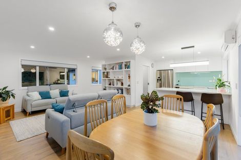 Photo of property in 339a Glenvar Road, Long Bay, Auckland, 0630