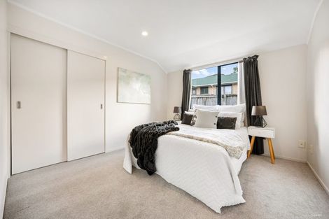 Photo of property in 57b Lonely Road, Fairview Heights, Auckland, 0632