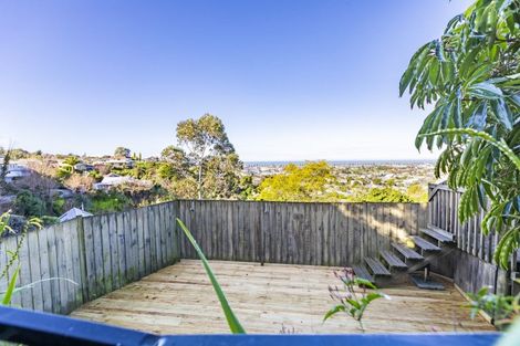 Photo of property in 19 Havelock Road, Hospital Hill, Napier, 4110