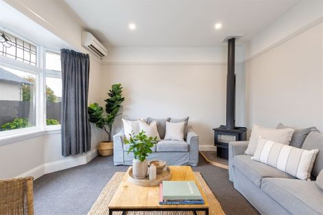 Photo of property in 55 Selwyn Street, Somerfield, Christchurch, 8024