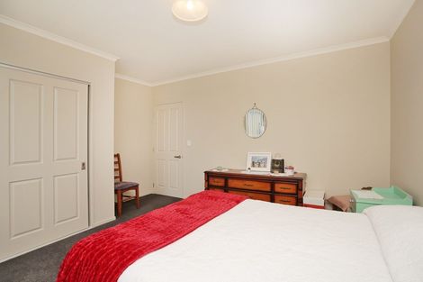 Photo of property in 146 Ferry Road, Edendale, 9825