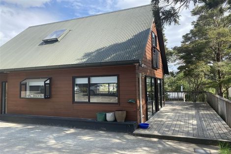 Photo of property in 87b Kaurilands Road, Titirangi, Auckland, 0604