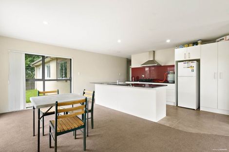 Photo of property in 116 Popokatea Drive, Takanini, 2112