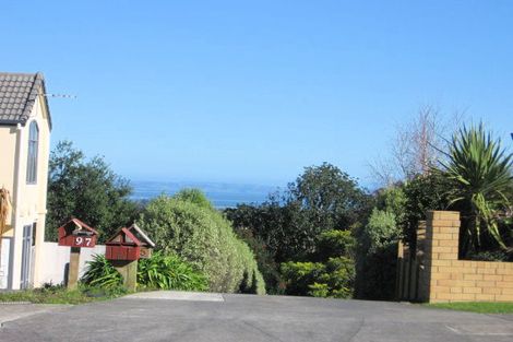 Photo of property in 97 Goodwood Drive, Goodwood Heights, Auckland, 2105