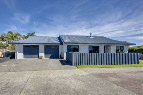 Photo of property in 27 King Street, Taradale, Napier, 4112