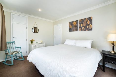 Photo of property in 30 Reynolds Road, Havelock North, 4130