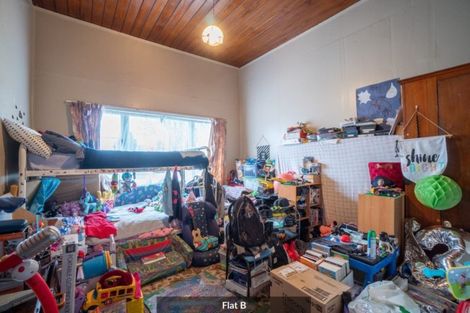 Photo of property in 90 Victoria Avenue, Palmerston North, 4410