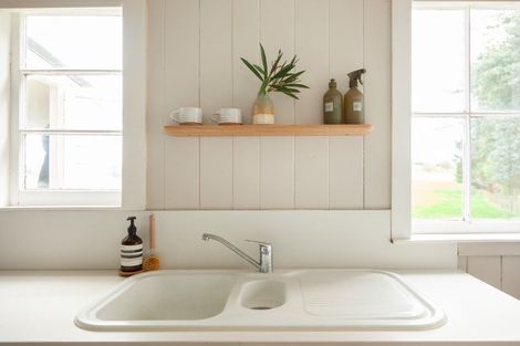 Photo of property in 25 Momona Road, Greenlane, Auckland, 1051