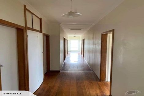 Photo of property in 126 Eden Street, Island Bay, Wellington, 6023