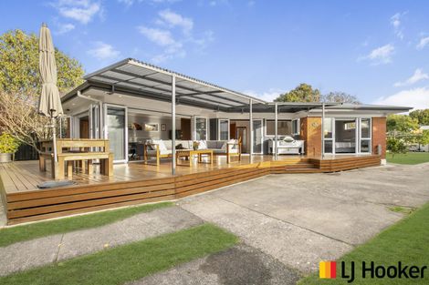 Photo of property in 18 Hill Crescent, Papakura, 2110