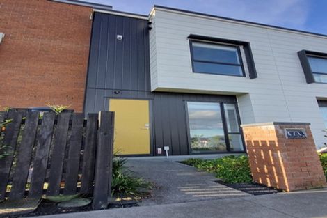 Photo of property in 4/1 Scott Road, Hobsonville, Auckland, 0616