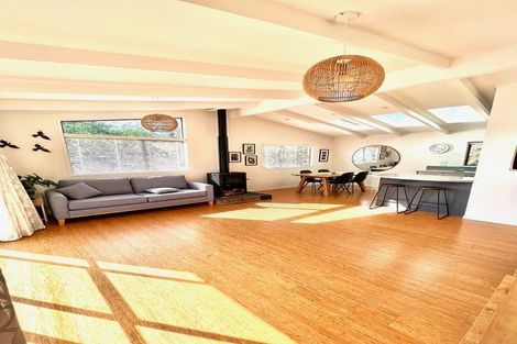 Photo of property in 54 Gledstane Road, Stanmore Bay, Whangaparaoa, 0932