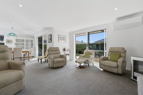 Photo of property in 9 Rotomanu Place, Pyes Pa, Tauranga, 3112