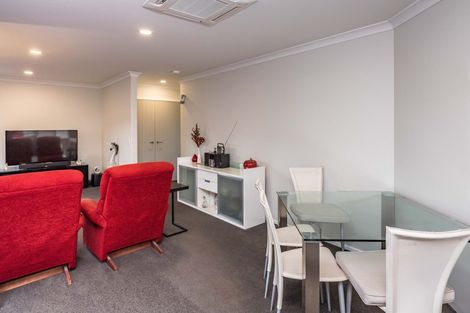 Photo of property in 76 Awatea Avenue, Paraparaumu, 5032