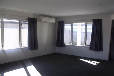 Photo of property in 1113 Karamu Road North, Mayfair, Hastings, 4122