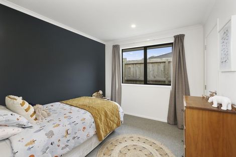 Photo of property in 28 Dreaver Drive, Waitara, 4320