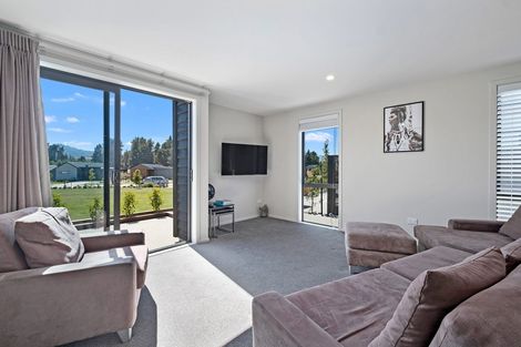 Photo of property in 9 Mount Creighton Crescent, Wanaka, 9305