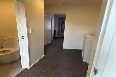 Photo of property in 2/327 Glengarry Road, Glen Eden, Auckland, 0602