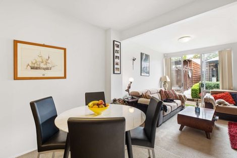 Photo of property in 50 Kirikiri Lane, East Tamaki, Auckland, 2013