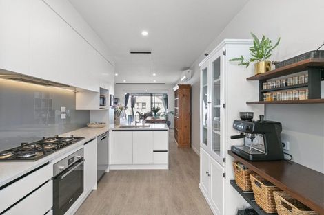 Photo of property in 18 Porowha Road, Westgate, Auckland, 0814