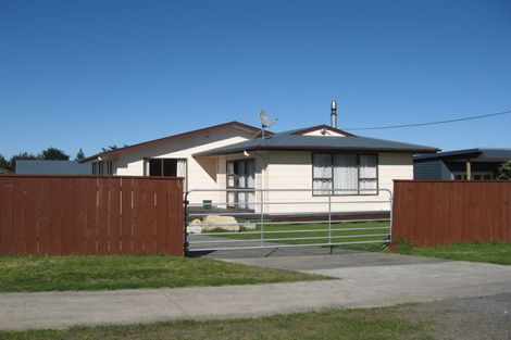Photo of property in 95 Koputara Road, Himatangi Beach, Foxton, 4891