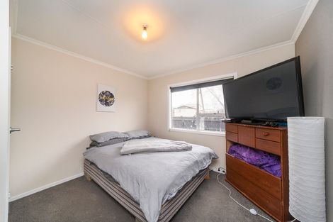 Photo of property in 38 Suzanne Grove, Kelvin Grove, Palmerston North, 4414