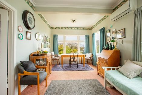 Photo of property in 47 Queen Street, Dannevirke, 4930