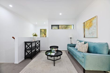 Photo of property in 37c Simpson Road, Ranui, Auckland, 0612