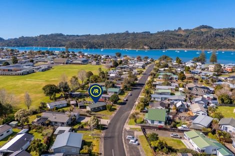 Photo of property in 33a Sarah Avenue, Whitianga, 3510