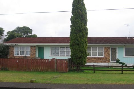 Photo of property in 2/22 Alexander Street, Papakura, 2110