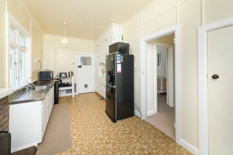 Photo of property in 42 Alexandra Street, Marton, 4710