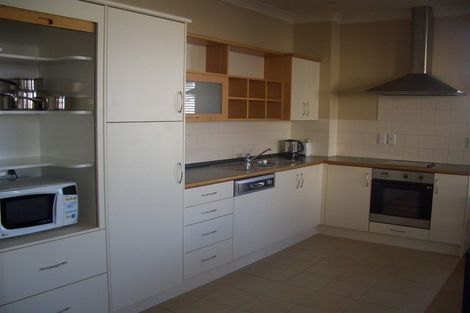 Photo of property in 2e/11 London Street, Hamilton Central, Hamilton, 3204