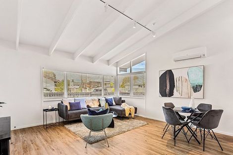 Photo of property in 1/1a Yeovil Road, Te Atatu Peninsula, Auckland, 0610