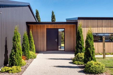 Photo of property in 29 Headley Drive, Lower Shotover, Queenstown, 9304