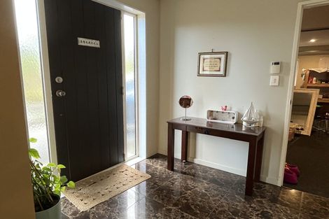 Photo of property in 180b Greenhithe Road, Greenhithe, Auckland, 0632