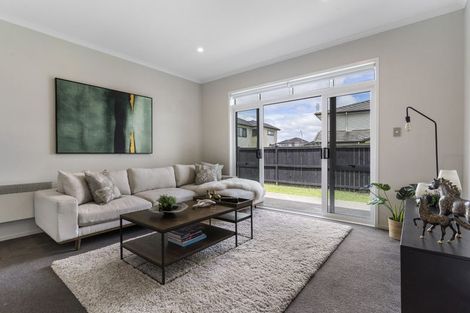 Photo of property in 15 Turua Rise, Karaka, Papakura, 2113