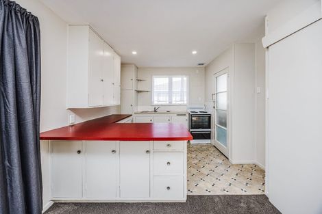 Photo of property in 53b Rollerson Street, Papakura, 2110