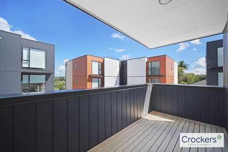 Photo of property in 10/10 Treasure Lane, Te Atatu South, Auckland, 0610