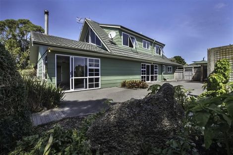 Photo of property in 55 Watchman Road, Westshore, Napier, 4110