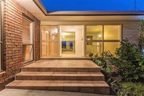 Photo of property in 5 Theodora Place, Mairangi Bay, Auckland, 0630