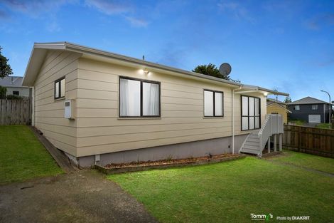 Photo of property in 32 Nassau Avenue, Grenada North, Wellington, 5028