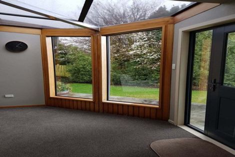 Photo of property in 33 Mackinnon Loop, Te Anau, 9600