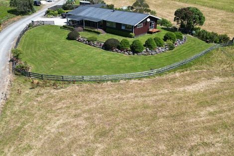 Photo of property in 415 Kirihau Road, Koru, New Plymouth, 4374