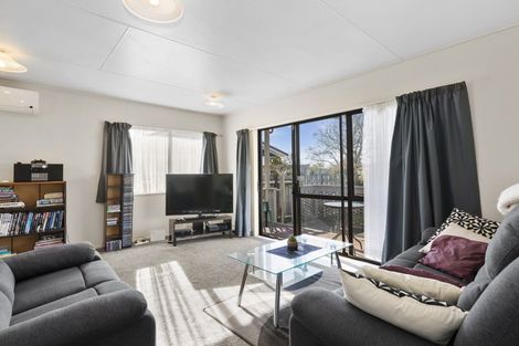 Photo of property in 45a Aquarius Drive, Kawaha Point, Rotorua, 3010