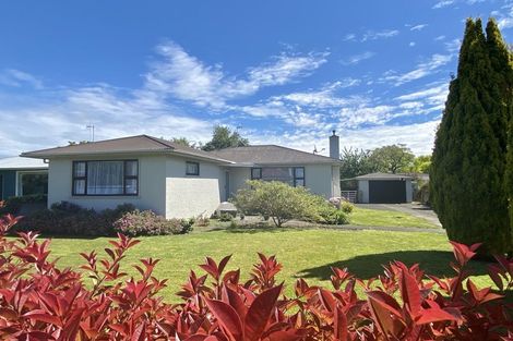 Photo of property in 32 Gloucester Street, Takaro, Palmerston North, 4412