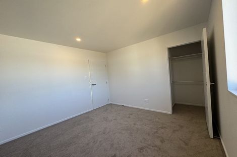 Photo of property in 11 Pipitea Place, Massey, Auckland, 0614
