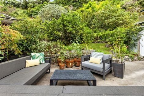 Photo of property in 155 Milton Road, Bluff Hill, Napier, 4110