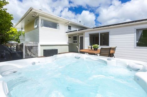 Photo of property in 27 Kentucky Street, Totara Park, Upper Hutt, 5018