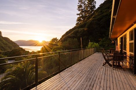 Photo of property in 1818 Port Underwood Road, Port Underwood, Picton, 7281