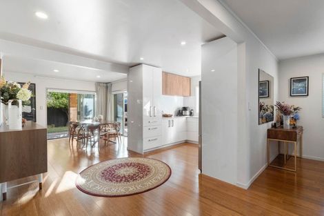 Photo of property in 3 Exler Place, Avondale, Auckland, 0600